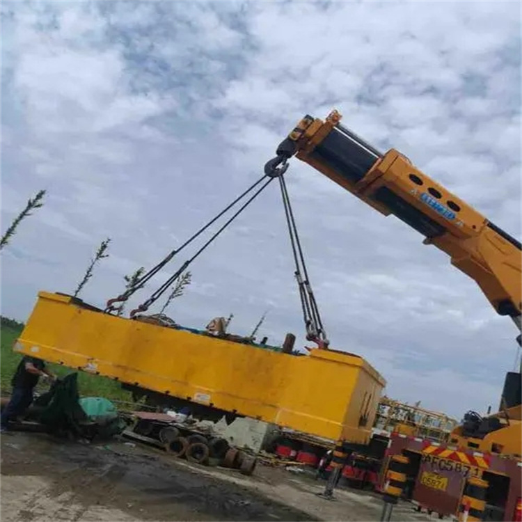 隆林吊车吊集装箱需要多少钱