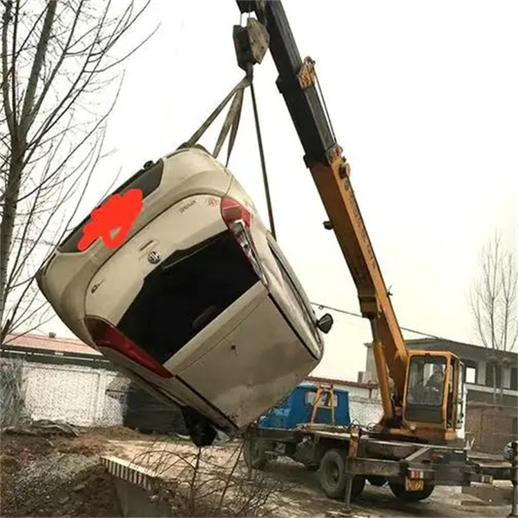 隆林吊车救援小汽车怎么吊